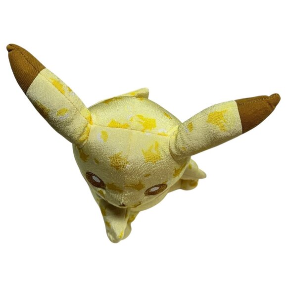 Pokemon Pikachu Plush 20th Anniversary Toy R Us Exclusive 8" Stuffed Animal Tomy - Picture 5 of 7